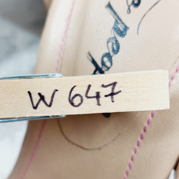 NEW Free People Straps Cream Tan Leather Slip on Block Heel Sandals W647 - Picture 16 of 16